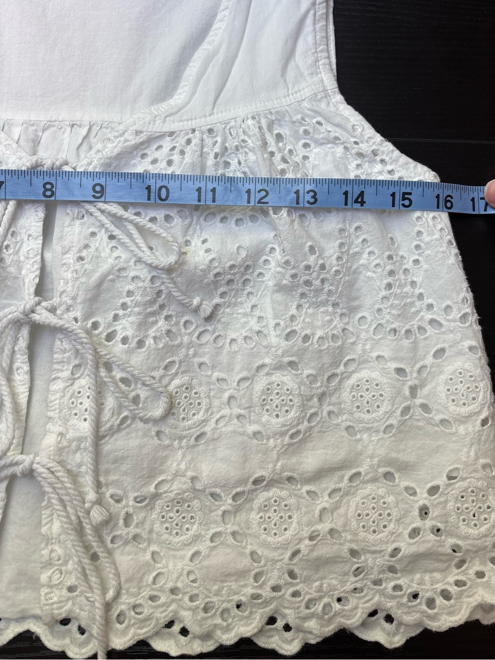 White eyelet tie front cropped vest, Kirious size small - Picture 9 of 10